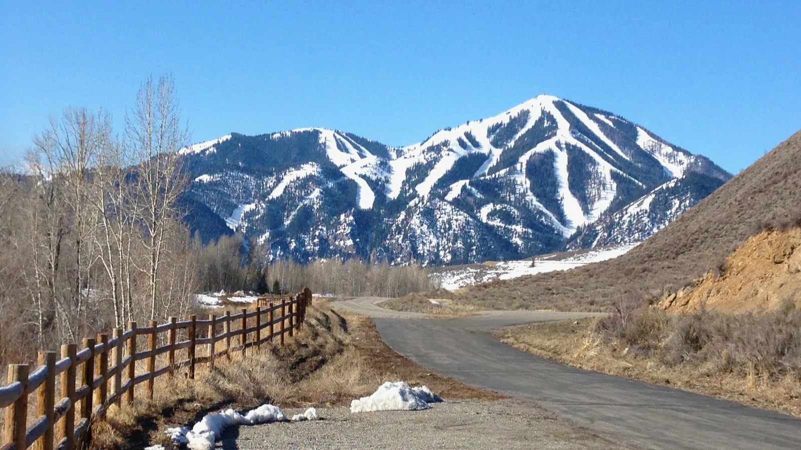 Bald Mountain, Ketchum Idaho — Sun Valley ski runs in winter